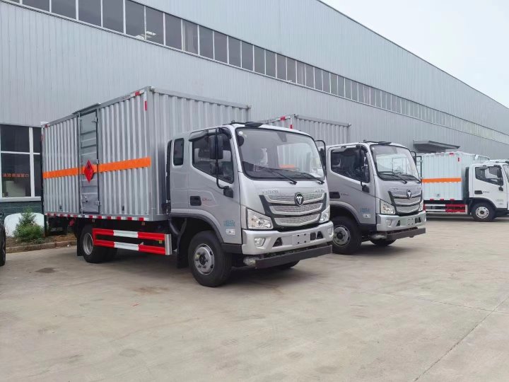 福田歐馬可排半4.8米5噸氣體廂式車