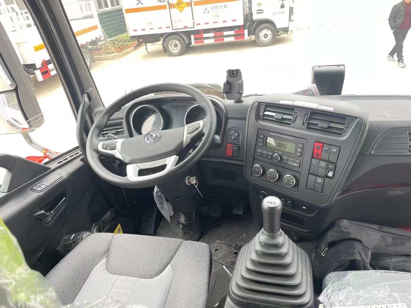 天錦2類氣瓶廂式車價(jià)格/6.2米氣體廂式多少錢