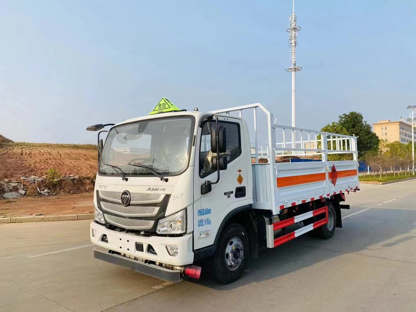 福田歐馬可4米3氣瓶運輸車